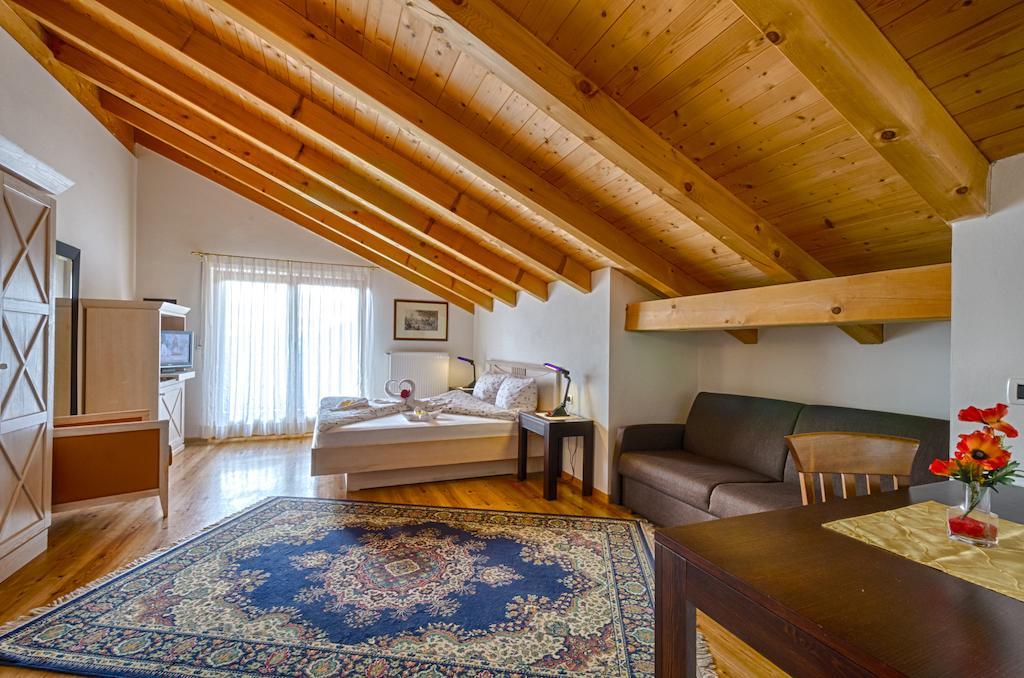 Hotel & Residenz Traubenheim Nalles Δωμάτιο φωτογραφία