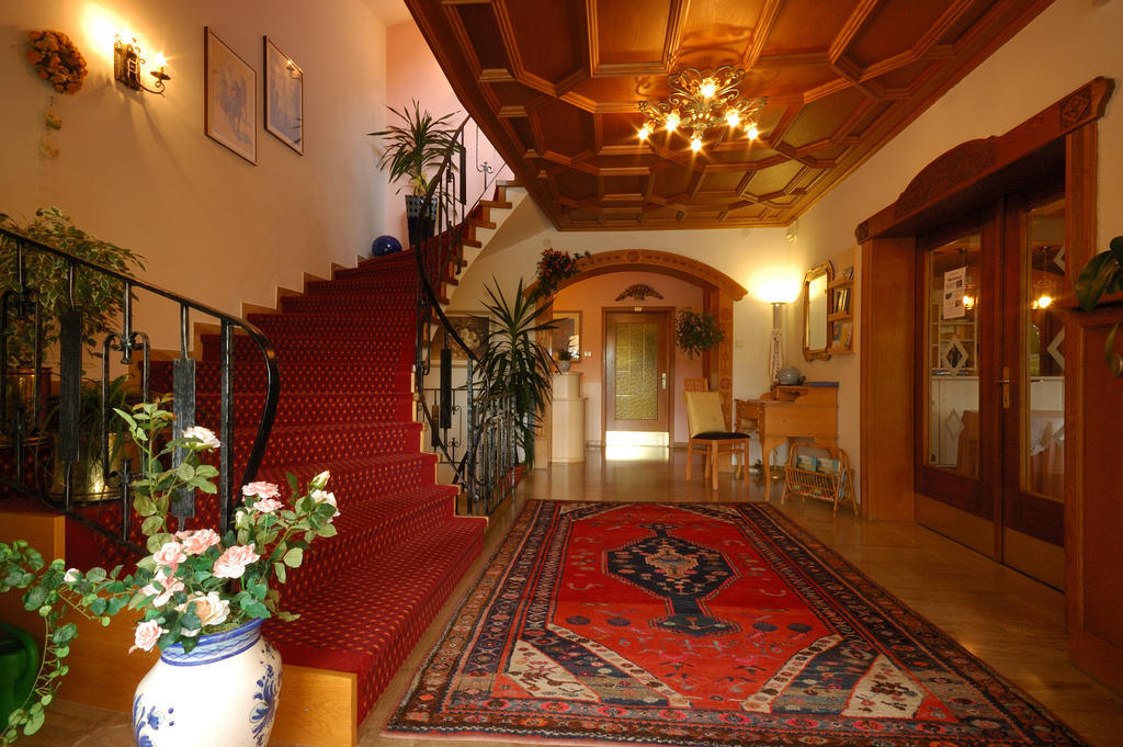 Hotel & Residenz Traubenheim Nalles Εξωτερικό φωτογραφία